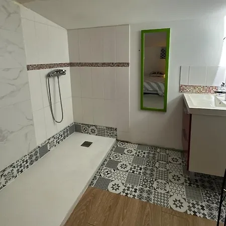 Vakantiehuis Grange Renovee Au Calme